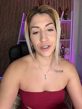 sofiah  online show from January 11, 2026, 4:58 pm