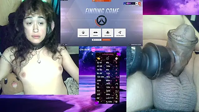 Snapshot of Solumi chatting on November 5, 2025, 8:12 pm Solumi online show from November 5, 2025, 8:12 pm