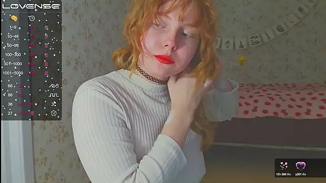 Snapshot of RubyLynxx chatting on December 14, 2024, 2:21 pm RubyLynxx online show from December 14, 2024, 2:21 pm