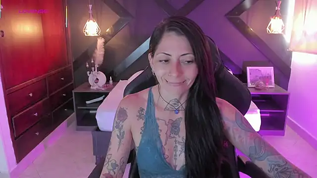 dark gotica online show from October 10, 2025, 7:15 pm