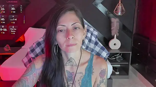 dark gotica online show from January 14, 2026, 12:20 pm