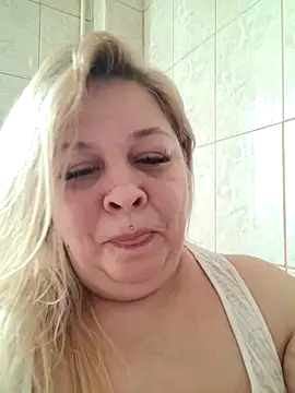 AriannaMilf online show from March 3, 2025, 12:28 pm