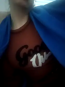 bruna safadinhaa online show from March 15, 2026, 1:51 pm