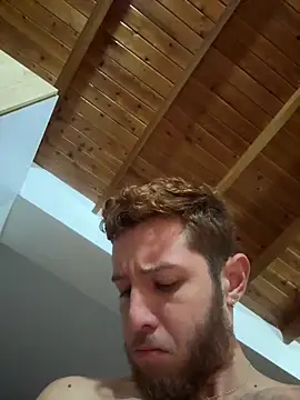 Snapshot of Juan_Castano chatting on March 14, 2025, 6:53 am Juan Castano online show from March 14, 2025, 6:53 am