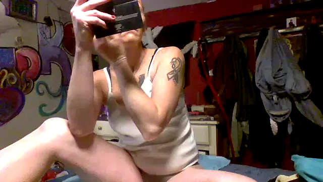 4EyedSluttyGinger online show from February 23, 2025, 6:34 pm