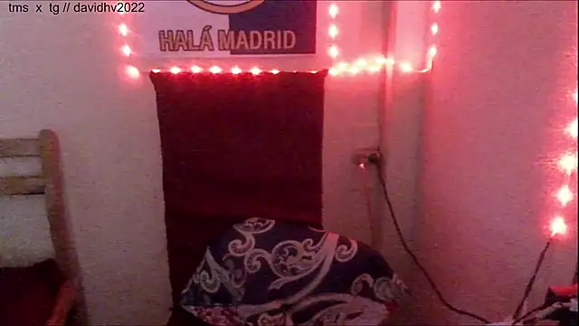 Davidhv2022 online show from October 18, 2025, 2:41 pm