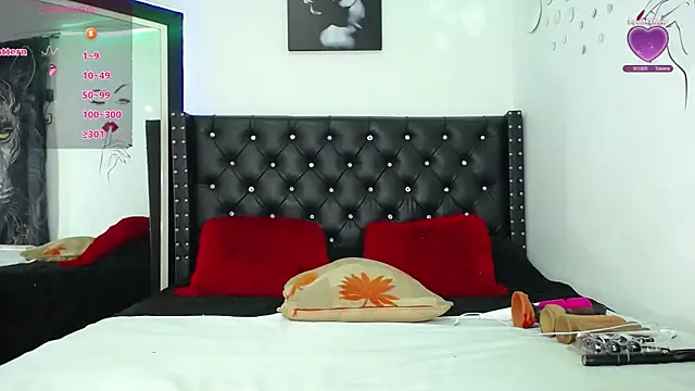 RosseRamiirez online show from February 17, 2026, 9:56 pm