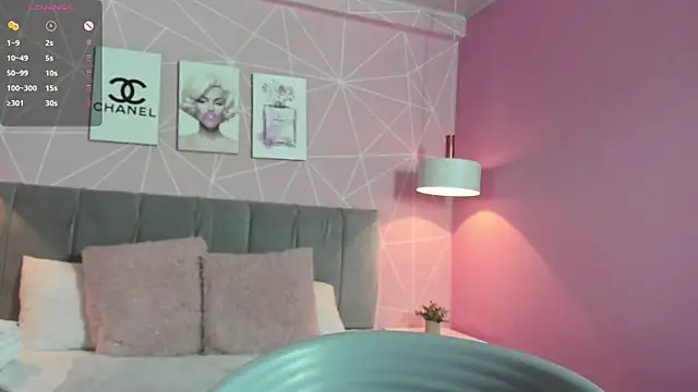 dolly zoe online show from March 13, 2025, 10:36 am