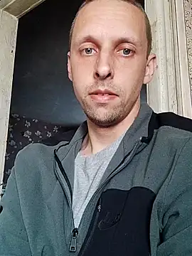 Yrikos1 online show from June 4, 2026, 8:08 am