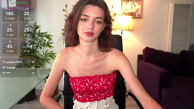 Snapshot of olivia_jeas chatting on July 13, 2026, 11:59 pm olivia jeas online show from July 13, 2026, 11:59 pm