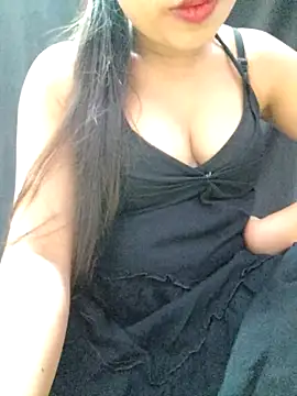 Snapshot of Roshni_98 chatting on July 11, 2026, 8:31 pm Roshni 98 online show from July 11, 2026, 8:31 pm