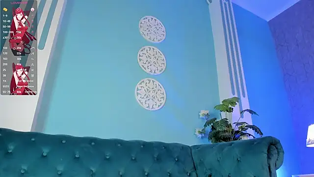 KarlynHoliss online show from December 9, 2024, 2:49 pm