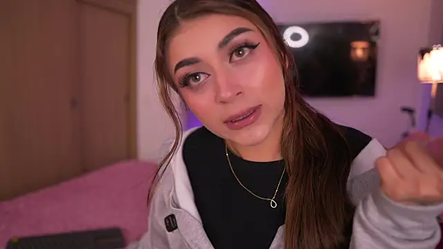 babesamanta online show from October 10, 2025, 5:41 am