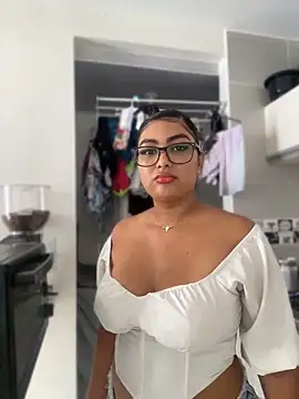 Snapshot of NatashaBrown12 chatting on May 14, 2026, 2:25 pm NatashaBrown12 online show from May 14, 2026, 2:25 pm