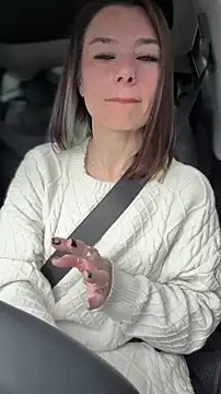 Snapshot of LadyLena1 chatting on February 22, 2026, 7:15 pm LadyLena1 online show from February 22, 2026, 7:15 pm