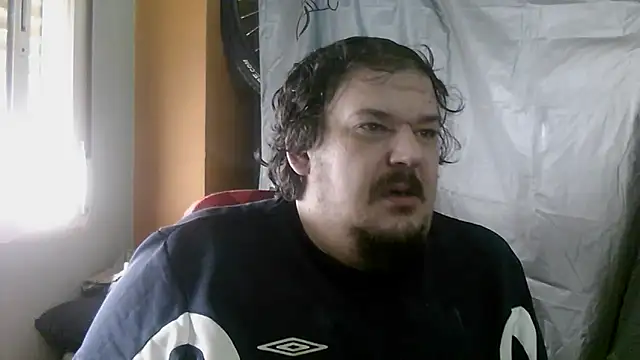 porkorossy online show from February 9, 2026, 9:51 am