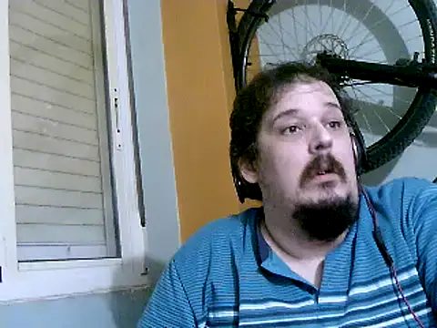 porkorossy online show from February 1, 2025, 9:51 pm