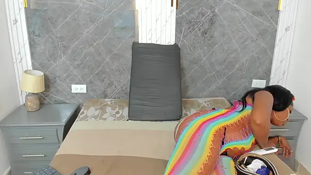 SaoryWills online show from December 14, 2024, 12:01 pm