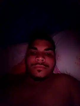 Snapshot of willsafado02 chatting on October 22, 2025, 5:29 am willsafado02 online show from October 22, 2025, 5:29 am