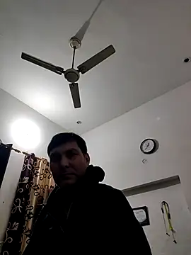 ZIMMY25 online show from November 23, 2025, 7:02 pm