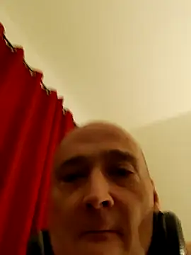 Jens7979 online show from April 25, 2026, 2:03 am