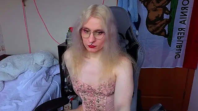 Lori Myaf online show from March 19, 2026, 1:55 pm