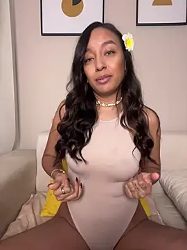 DianaHopson online show from March 5, 2026, 10:45 am