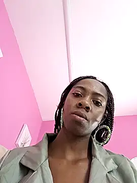 Shanelle   online show from November 19, 2025, 1:33 pm