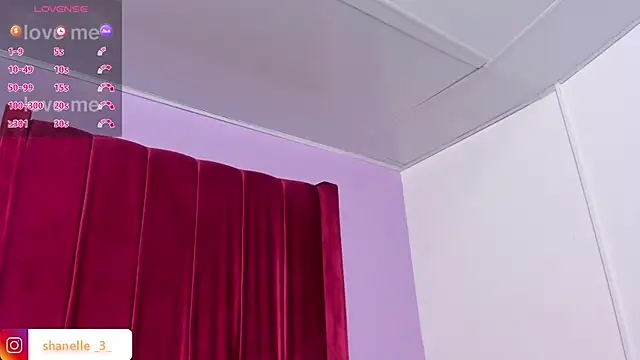 Snapshot of Shanelle__ chatting on February 26, 2026, 2:39 pm Shanelle online show from February 26, 2026, 2:39 pm