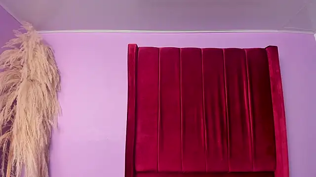 Snapshot of Shanelle__ chatting on February 19, 2026, 2:03 pm Shanelle online show from February 19, 2026, 2:03 pm