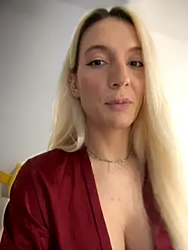 Ella Charm online show from October 11, 2025, 4:41 pm