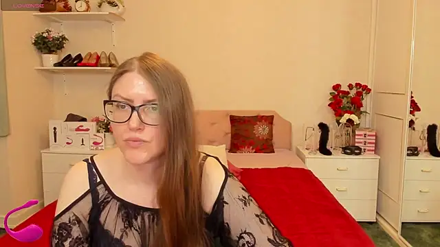 Snapshot of AmandamurX chatting on July 14, 2026, 1:28 pm AmandamurX online show from July 14, 2026, 1:28 pm