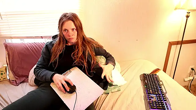 xxpixeyxx online show from March 18, 2026, 12:03 am