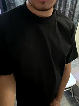 Snapshot of demonslayerr999 chatting on October 30, 2025, 6:16 pm demonslayerr999 online show from October 30, 2025, 6:16 pm