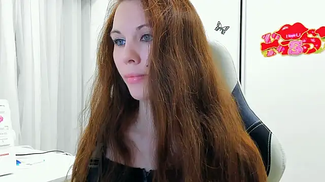 HairySilkGoddess online show from February 23, 2025, 12:30 am