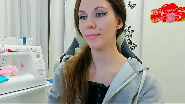 HairySilkGoddess online show from January 29, 2025, 10:43 pm