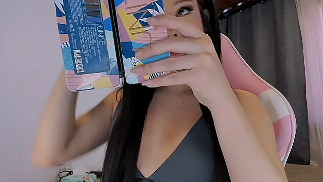 Snapshot of Keendall__ chatting on September 14, 2025, 3:23 pm Keendall online show from September 14, 2025, 3:23 pm