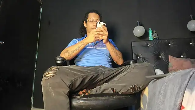 FuckHardlove online show from June 14, 2026, 6:47 am