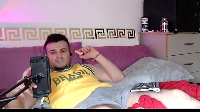 erotico69xxx online show from March 20, 2026, 2:07 pm