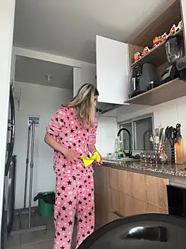 Ameellie online show from October 11, 2025, 4:19 pm