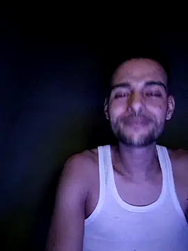 motanjer online show from October 14, 2025, 10:31 pm