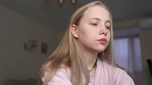 Snapshot of _Appr0ved_ chatting on November 30, 2025, 7:09 am Appr0ved online show from November 30, 2025, 7:09 am