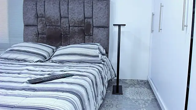 Zack Froone online show from October 9, 2025, 2:39 pm