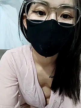 I AM NOT A SLUT online show from February 22, 2025, 8:18 am