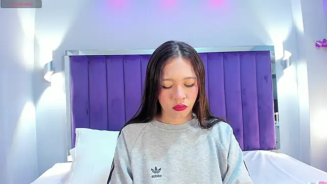 SaraRiley online show from October 21, 2025, 11:04 pm