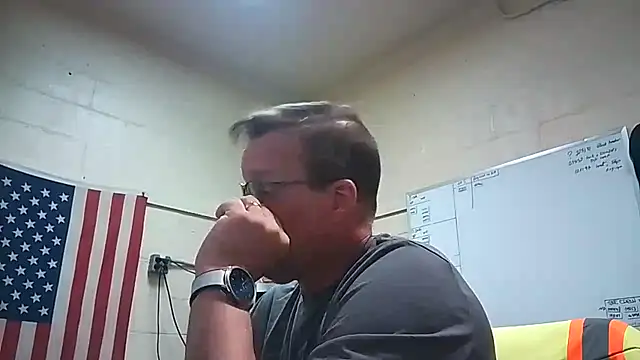 Snapshot of Cockrub1 chatting on March 21, 2025, 11:22 am Cockrub1 online show from March 21, 2025, 11:22 am