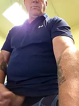 Snapshot of Cockrub1 chatting on September 19, 2025, 11:36 am Cockrub1 online show from September 19, 2025, 11:36 am