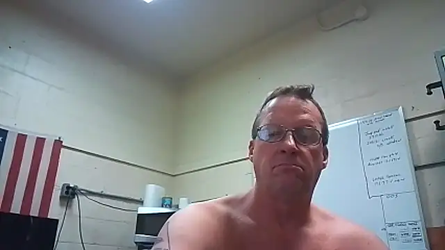 Snapshot of Cockrub1 chatting on January 6, 2026, 8:35 pm Cockrub1 online show from January 6, 2026, 8:35 pm