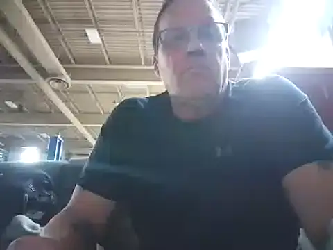 Snapshot of Cockrub1 chatting on February 14, 2025, 9:10 pm Cockrub1 online show from February 14, 2025, 9:10 pm