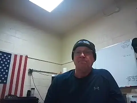 Snapshot of Cockrub1 chatting on February 4, 2025, 12:22 pm Cockrub1 online show from February 4, 2025, 12:22 pm